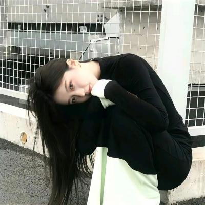 拴线的气球